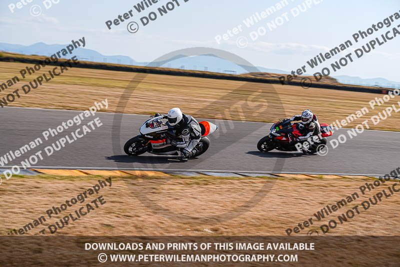 anglesey no limits trackday;anglesey photographs;anglesey trackday photographs;enduro digital images;event digital images;eventdigitalimages;no limits trackdays;peter wileman photography;racing digital images;trac mon;trackday digital images;trackday photos;ty croes